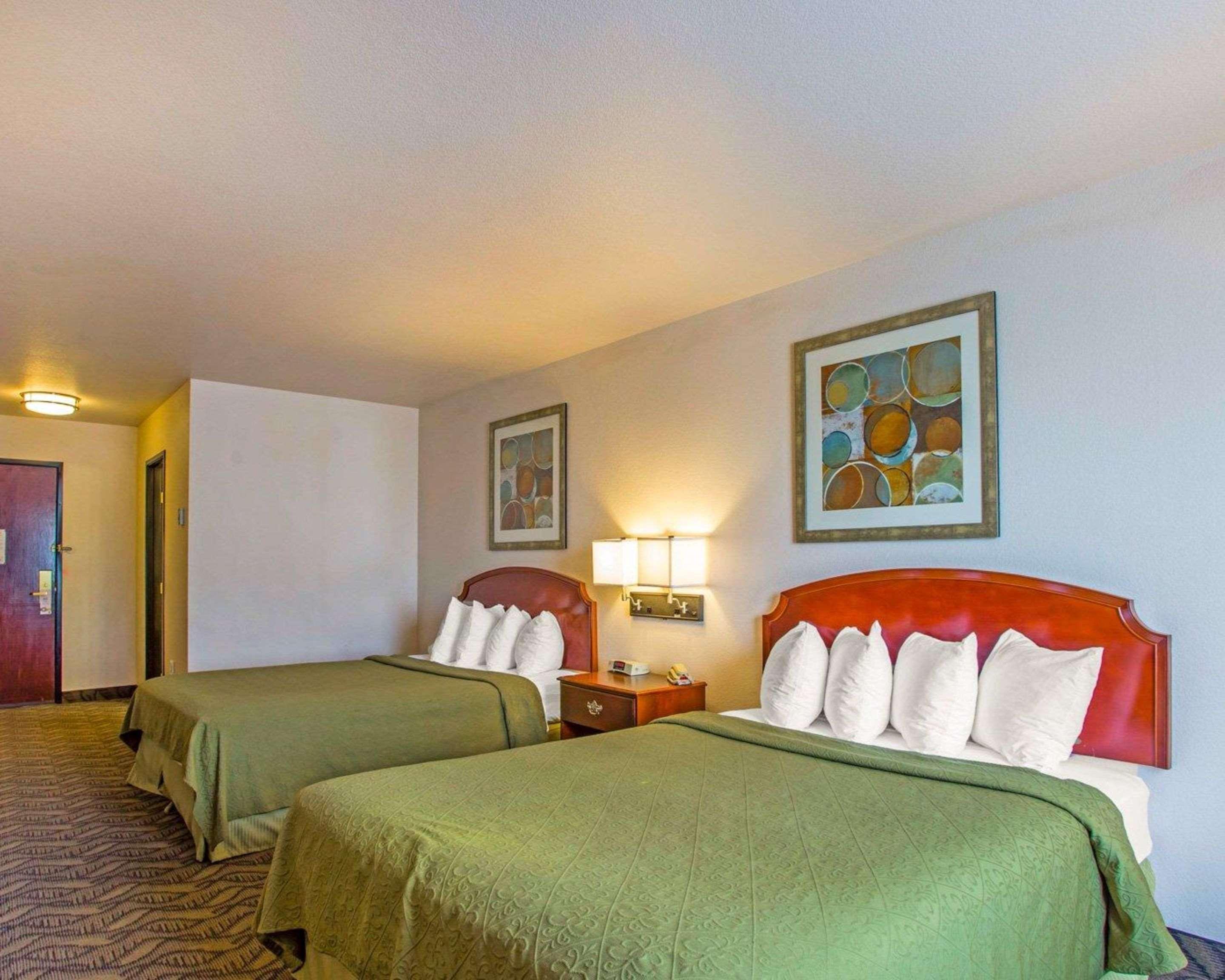Quality Inn & Suites Airport West Salt Lake City Exterior foto