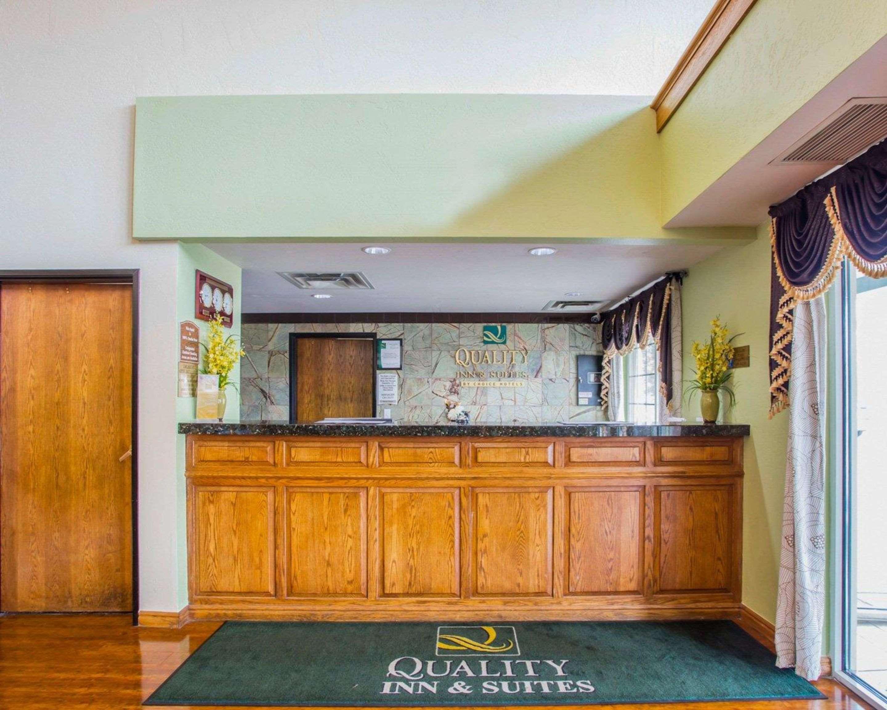 Quality Inn & Suites Airport West Salt Lake City Exterior foto